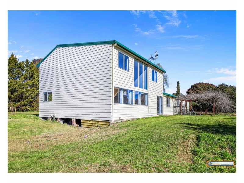 225A Canambe Street, Armidale NSW 2350