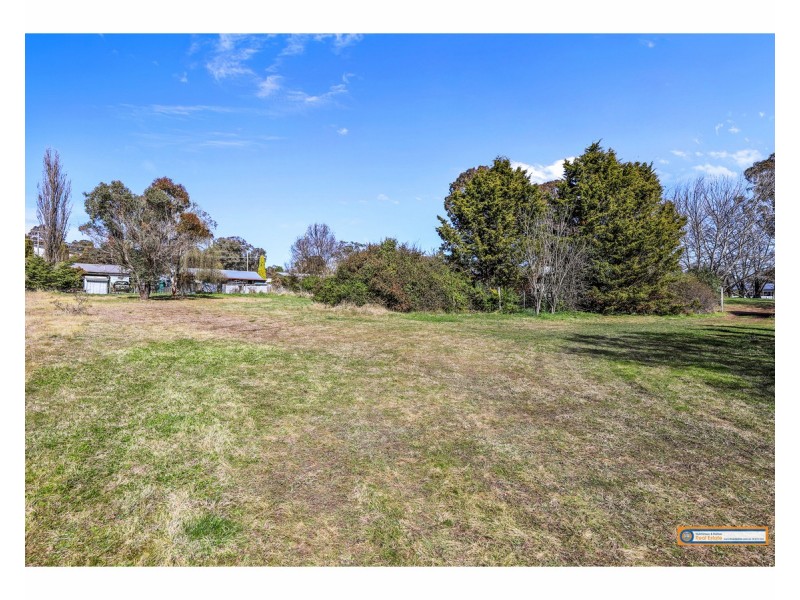 225A Canambe Street, Armidale NSW 2350