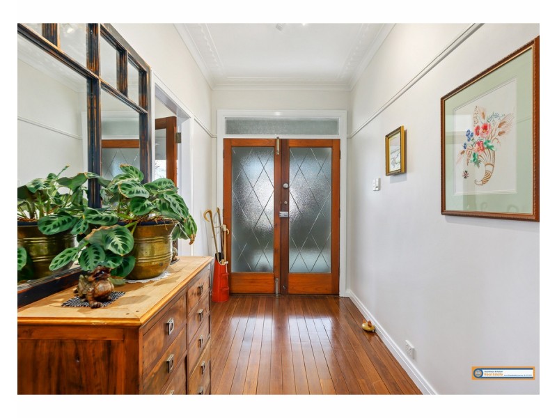 122 Mann Street, Armidale NSW 2350