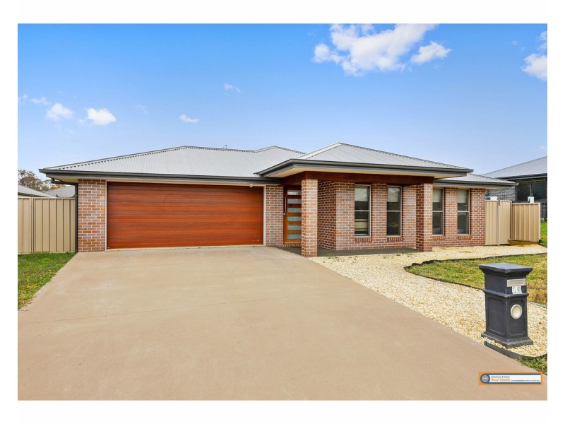 13 Spearmount Drive, Armidale NSW 2350