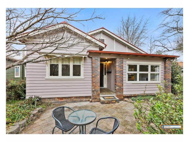 98 Donnelly Street, Armidale NSW 2350