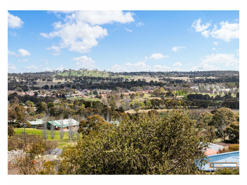 69 Ash Tree Drive, Armidale NSW 2350