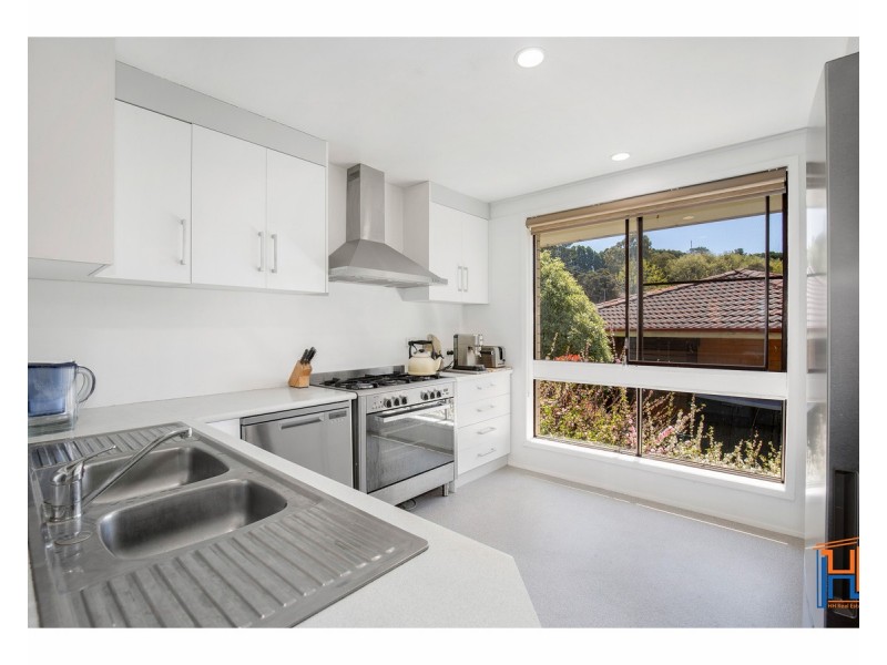 26 Campion Parade, Armidale NSW 2350