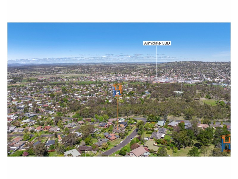 26 Campion Parade, Armidale NSW 2350