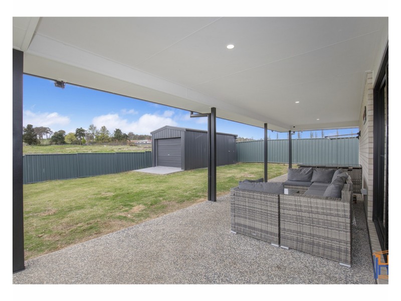 20 Dala Lane, Armidale NSW 2350