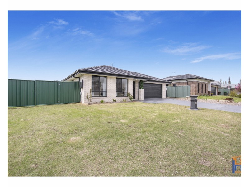 20 Dala Lane, Armidale NSW 2350