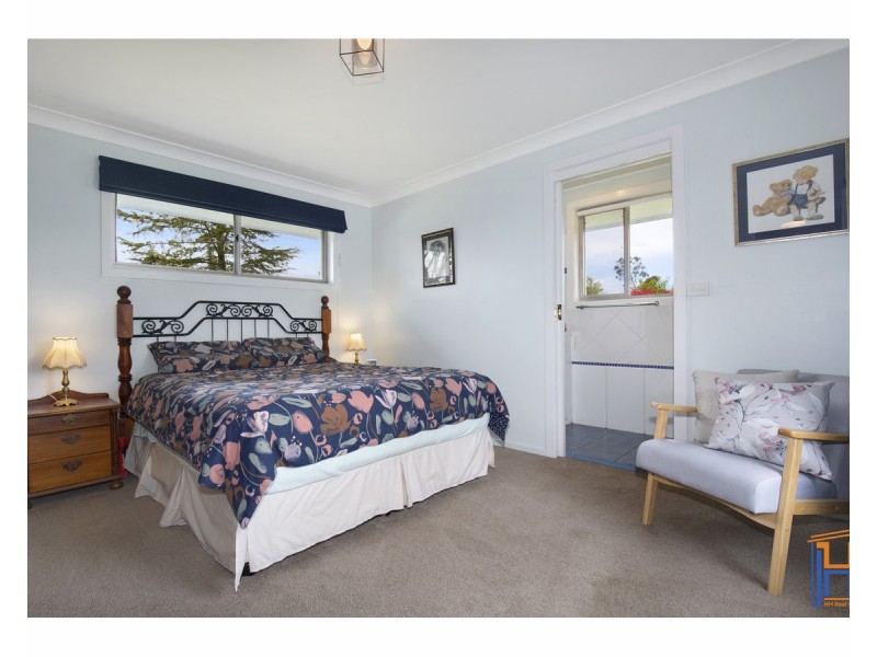 2 Old Gostwyck Road, Armidale NSW 2350