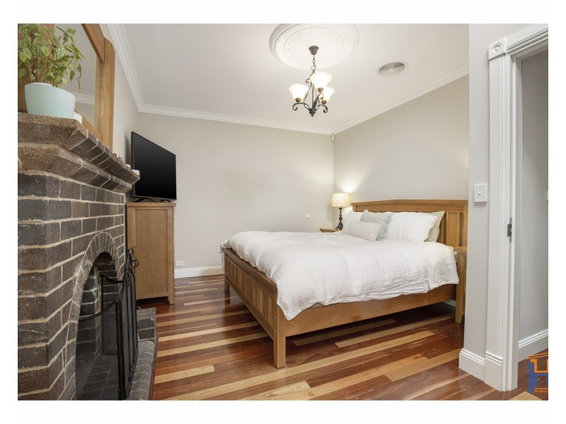 220 Markham Street, Armidale NSW 2350