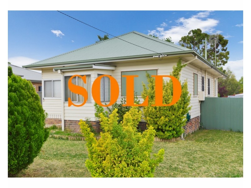 87 Taylor Street, Armidale NSW 2350