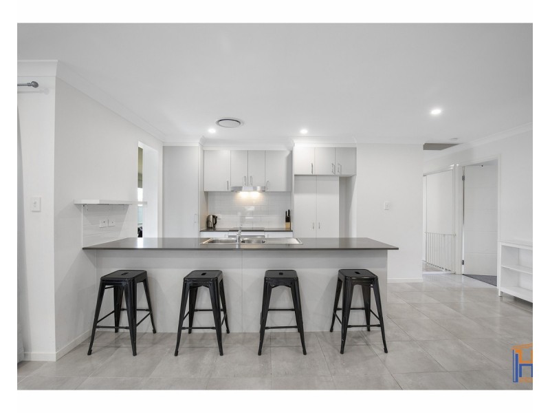 20 Lara Avenue, Armidale NSW 2350