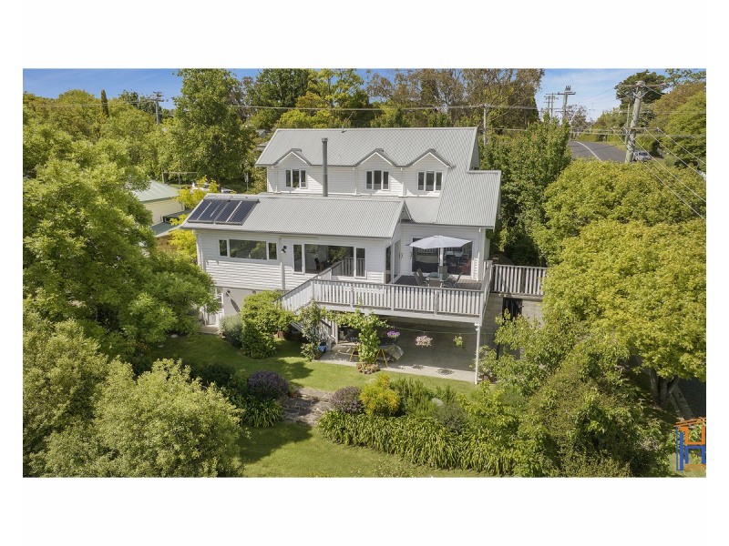 35 Garibaldi Street, Armidale NSW 2350