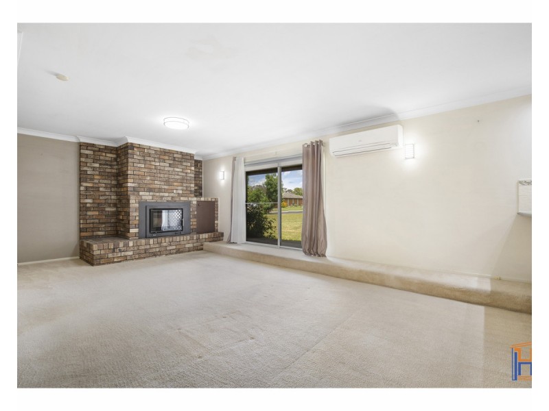 35 Penfold Place, Armidale NSW 2350
