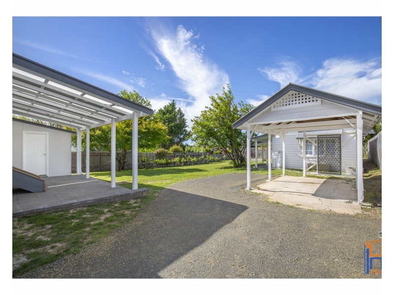 90 Mann Street, Armidale NSW 2350