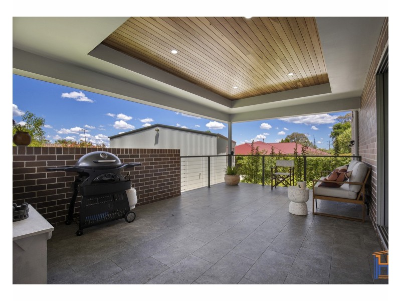 9 Chestnut Avenue, Armidale NSW 2350