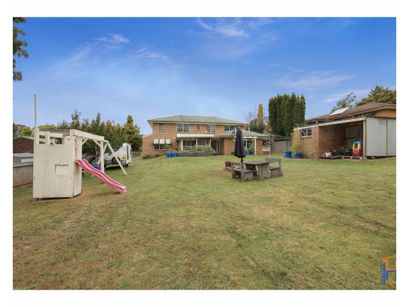 4 Belinda Place, Armidale NSW 2350