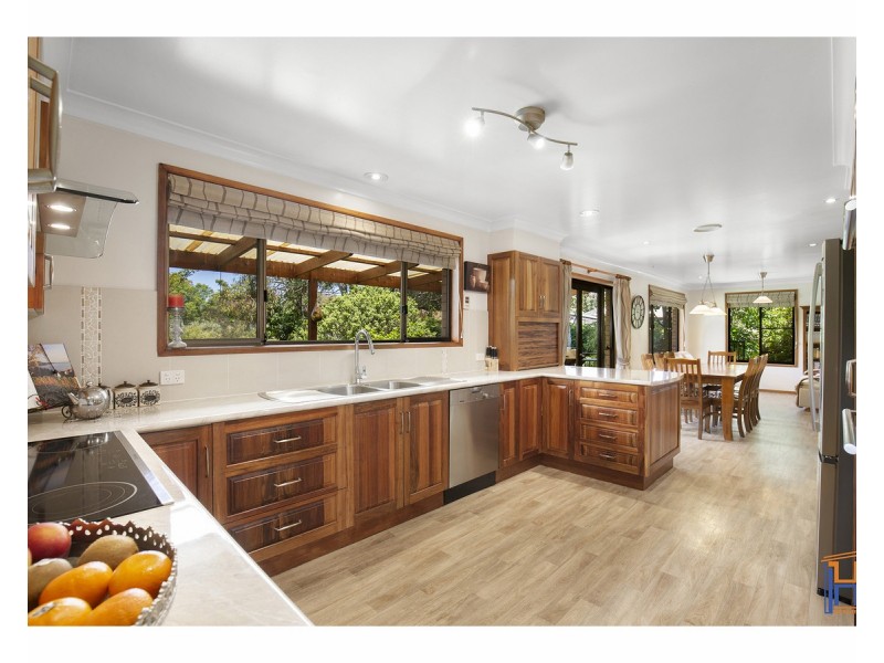 8 Worrell Place, Armidale NSW 2350