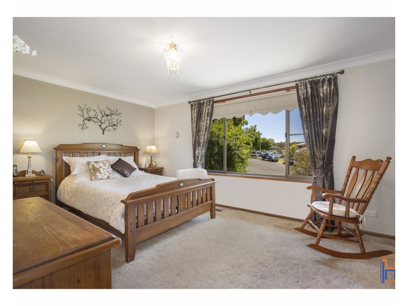 8 Worrell Place, Armidale NSW 2350