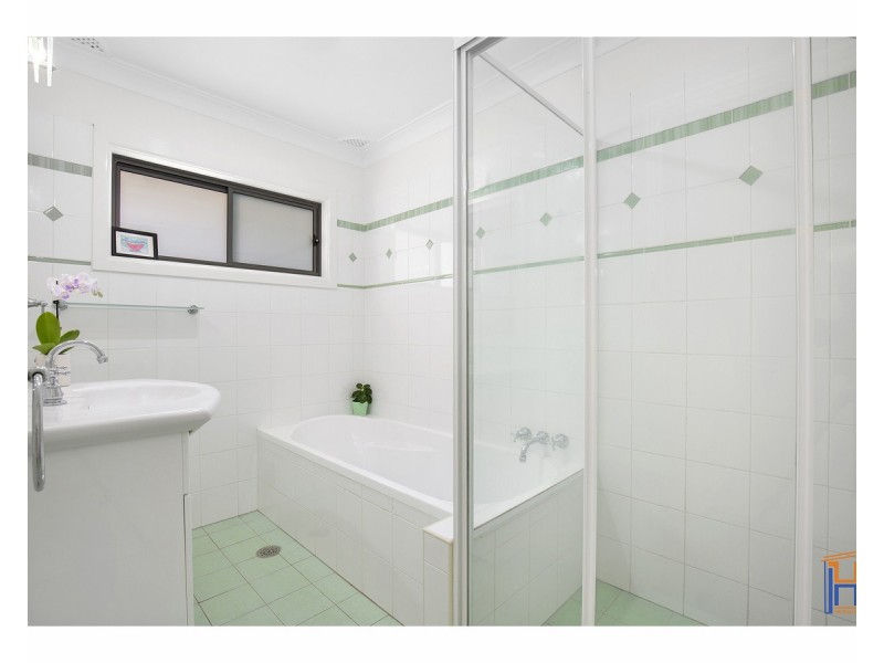 9 Bowman Avenue, Armidale NSW 2350