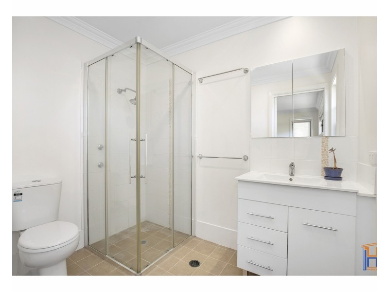 9 Bowman Avenue, Armidale NSW 2350