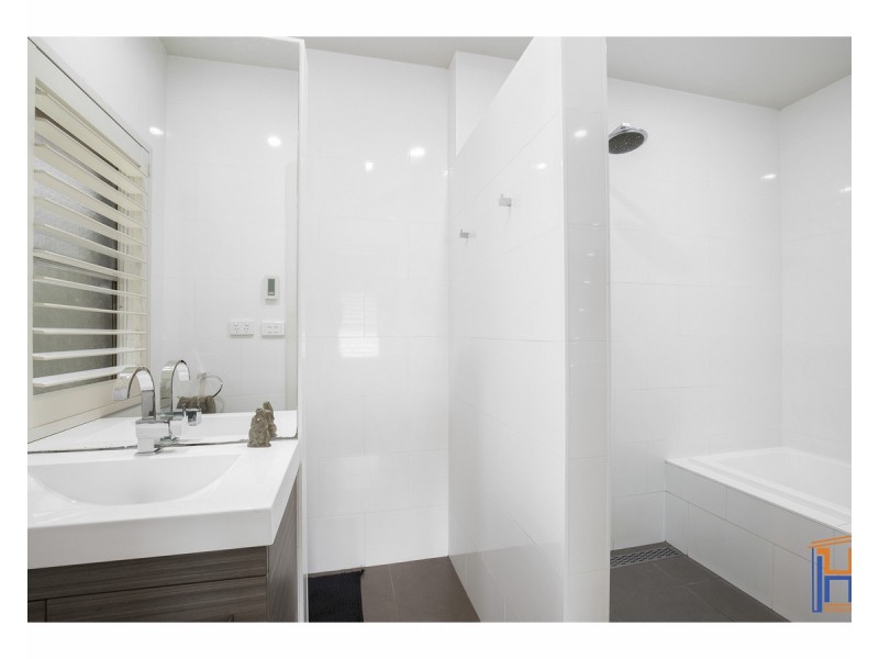 52 Garibaldi Street, Armidale NSW 2350