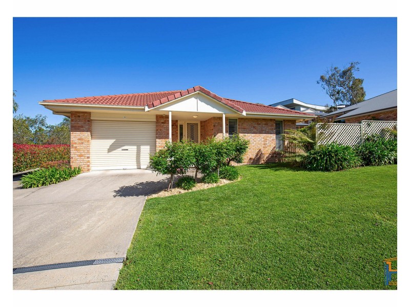 1/34 Golden Grove, Armidale NSW 2350