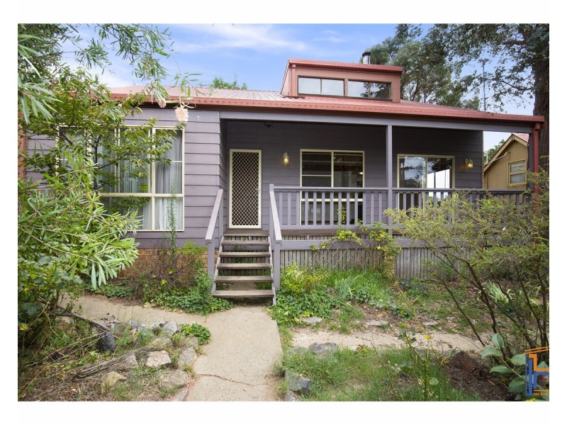 28 Martin Street, Armidale NSW 2350