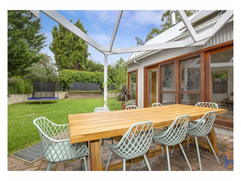 92 Brown Street, Armidale NSW 2350