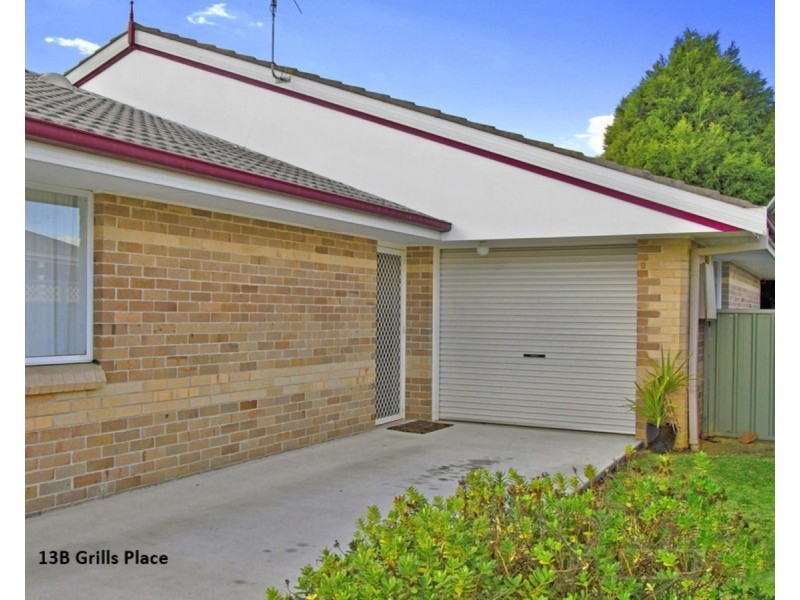 13a Grills Place, Armidale NSW 2350