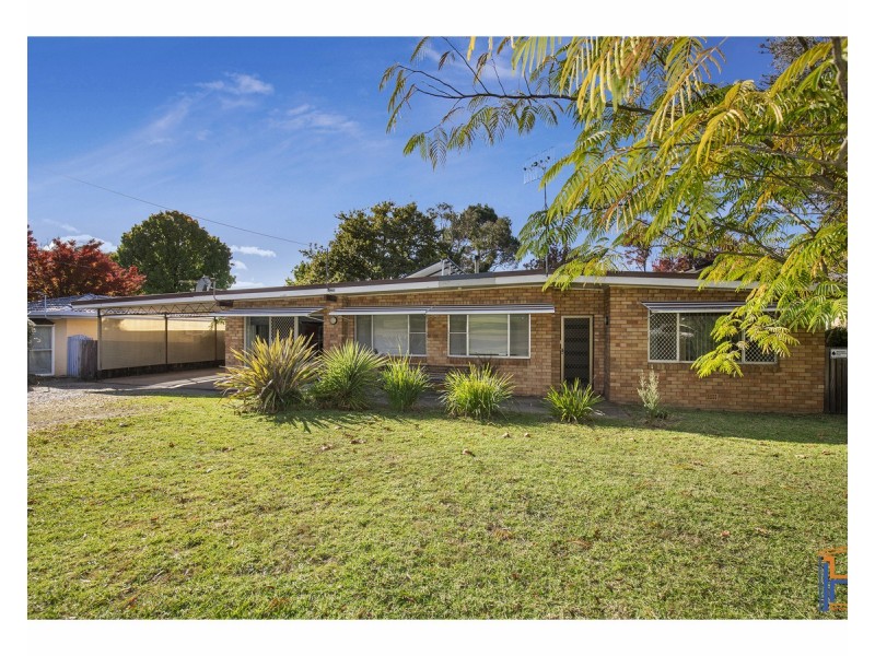 21 Taylor Street, Armidale NSW 2350