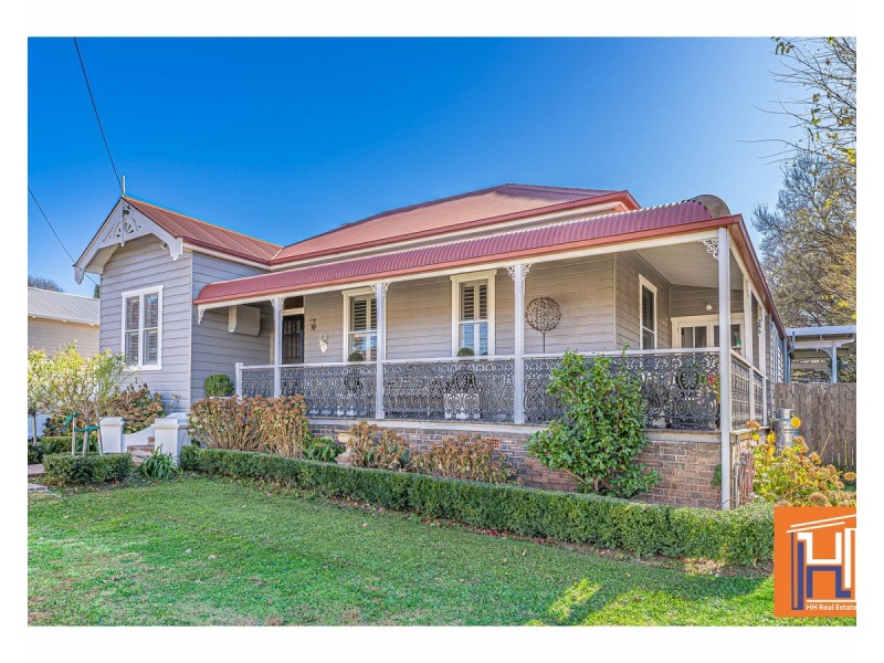 99 Donnelly Street, Armidale NSW 2350