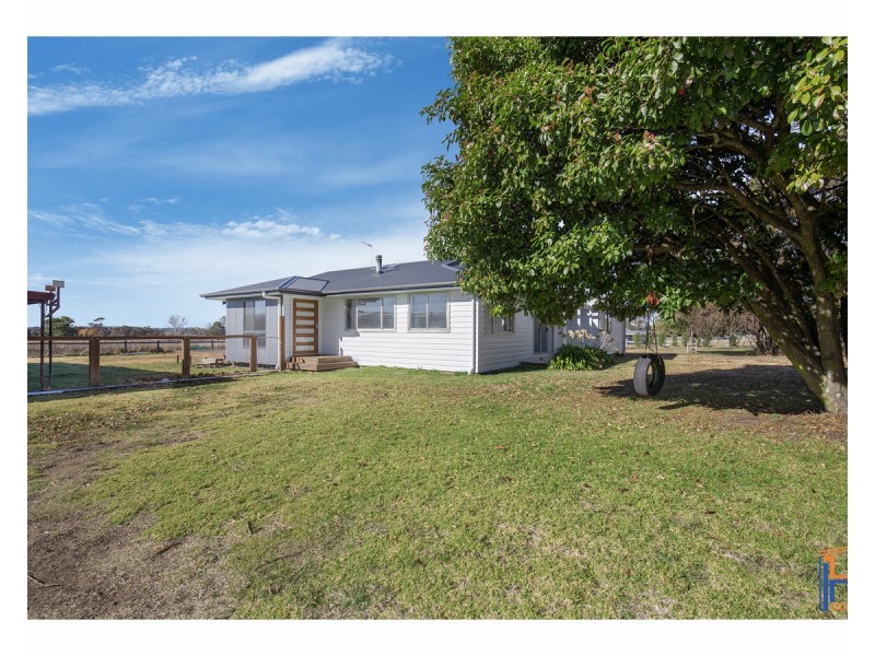 32 Marble Hill Road, Armidale NSW 2350
