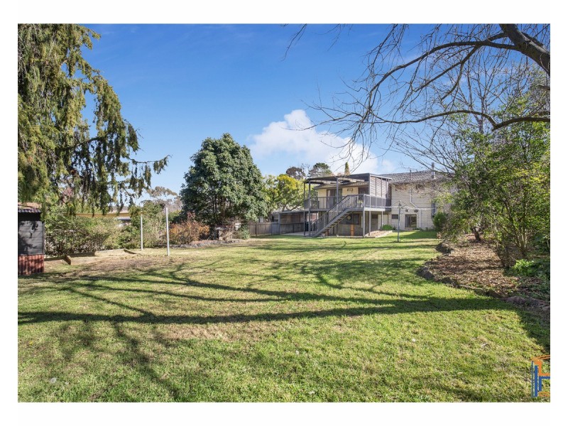 19 Werrina Crescent, Armidale NSW 2350