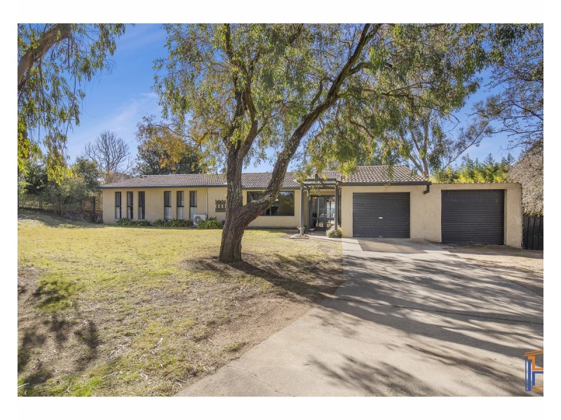15 Freeman Crescent, Armidale NSW 2350