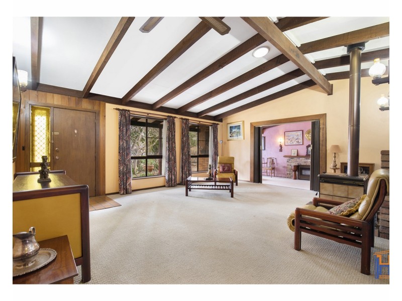 12 Cynthia Crescent, Armidale NSW 2350