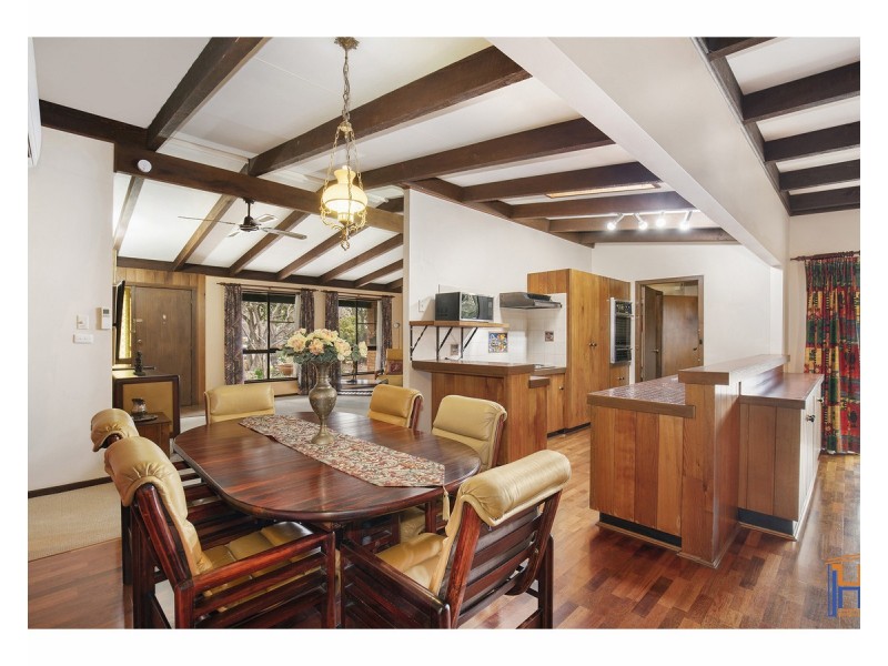 12 Cynthia Crescent, Armidale NSW 2350