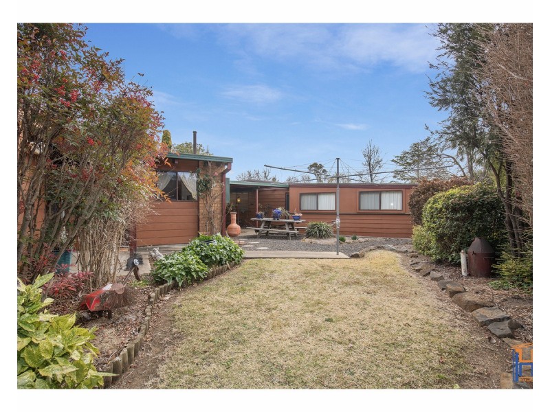 12 Cynthia Crescent, Armidale NSW 2350