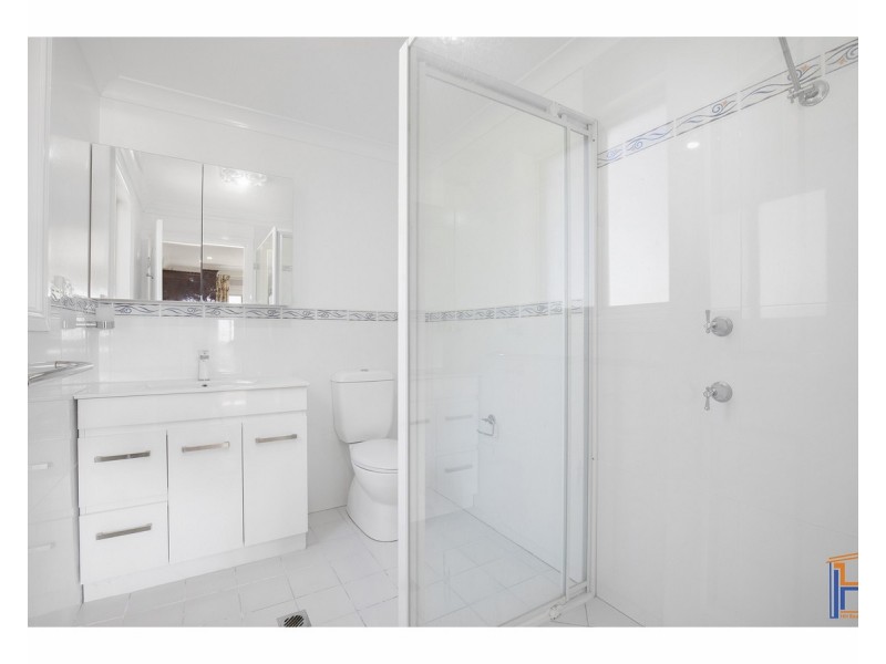 4 Rosecommon Avenue, Armidale NSW 2350