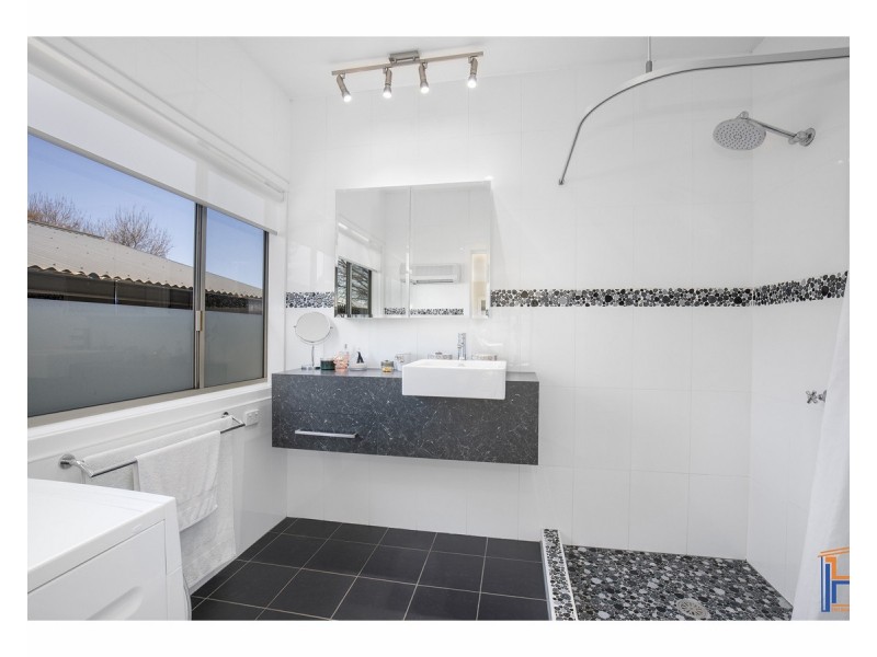 29 Faulkner Street, Armidale NSW 2350