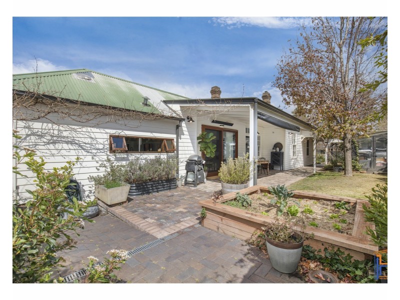 61 Mann Street, Armidale NSW 2350