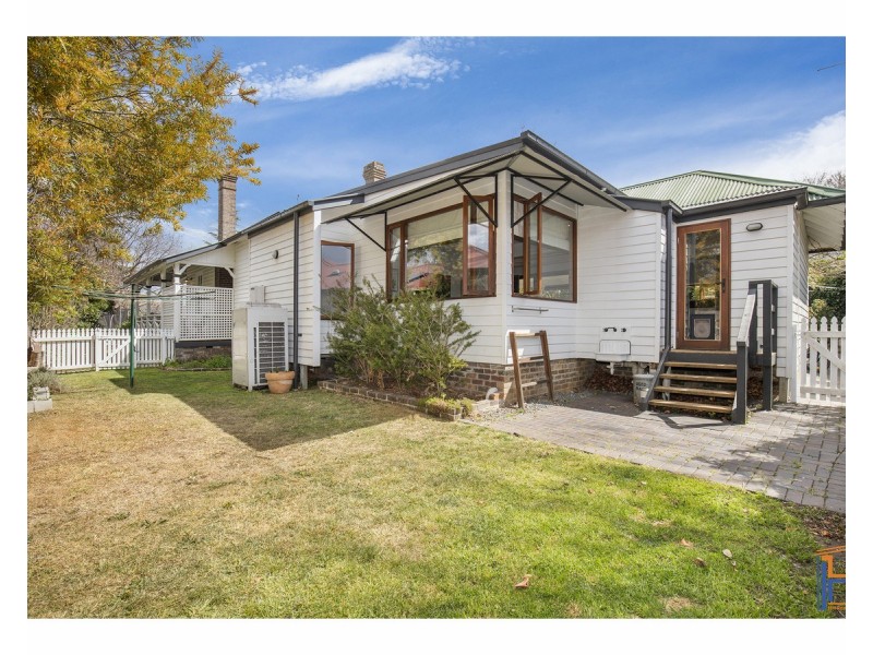 61 Mann Street, Armidale NSW 2350