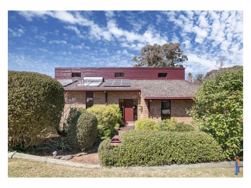 14 Campion Parade, Armidale NSW 2350