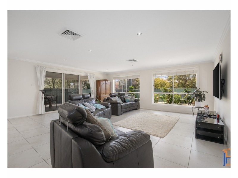 4 Mason Crescent, Armidale NSW 2350