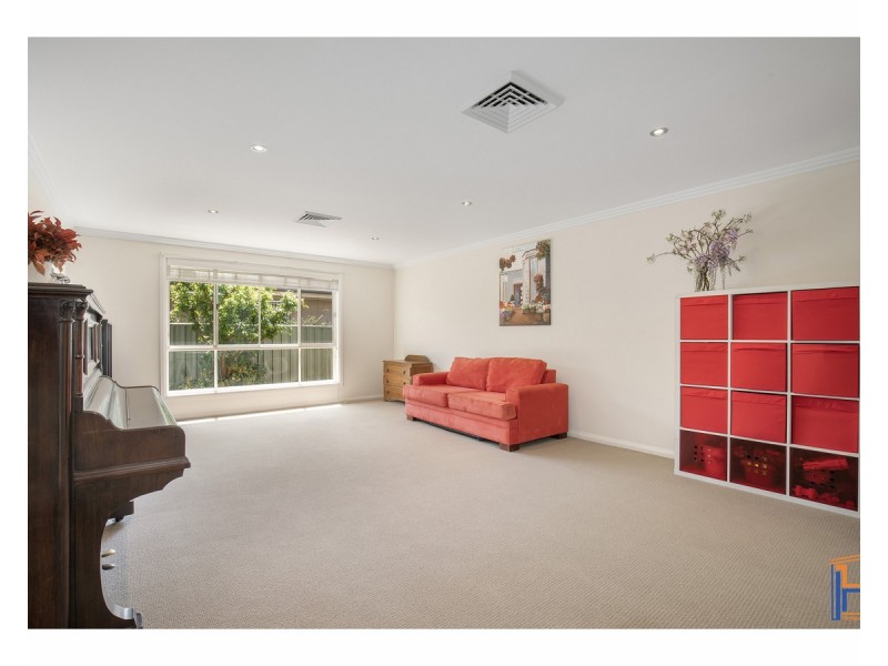4 Mason Crescent, Armidale NSW 2350