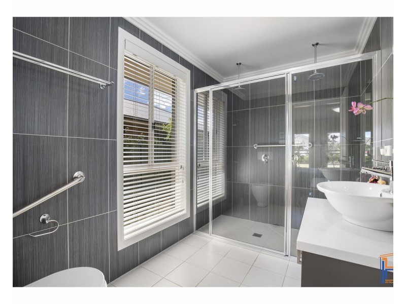 4 Mason Crescent, Armidale NSW 2350