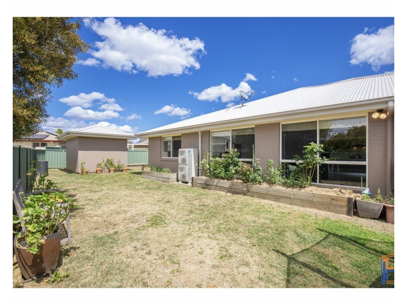 4 Mason Crescent, Armidale NSW 2350