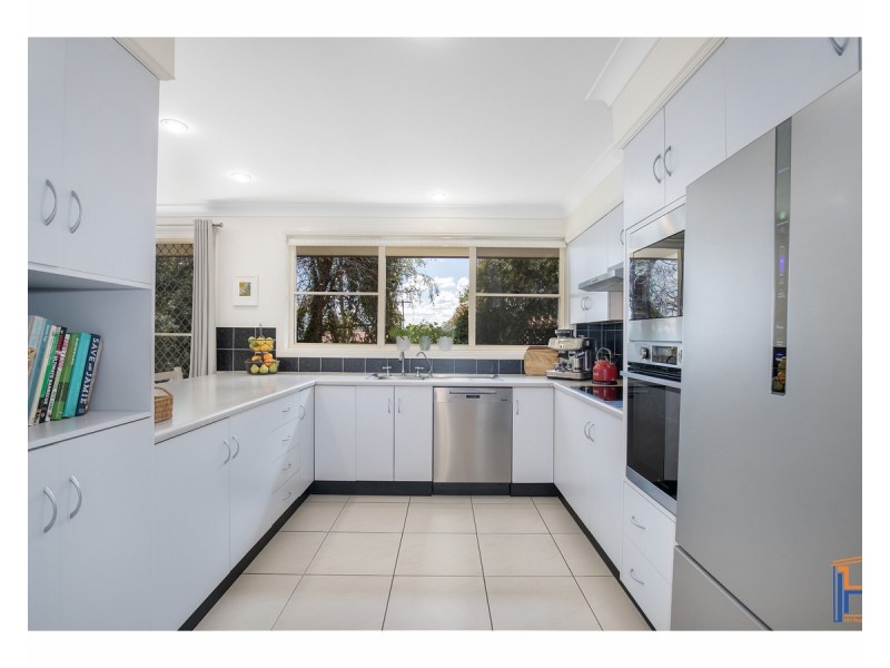 2 Carlow Close, Armidale NSW 2350