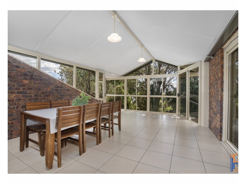 2 Carlow Close, Armidale NSW 2350