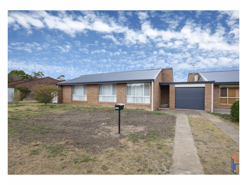 1/3 Joan Place, Armidale NSW 2350