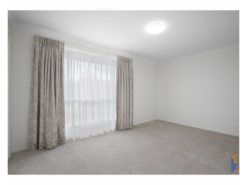 1/3 Joan Place, Armidale NSW 2350