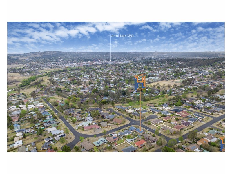 1/3 Joan Place, Armidale NSW 2350